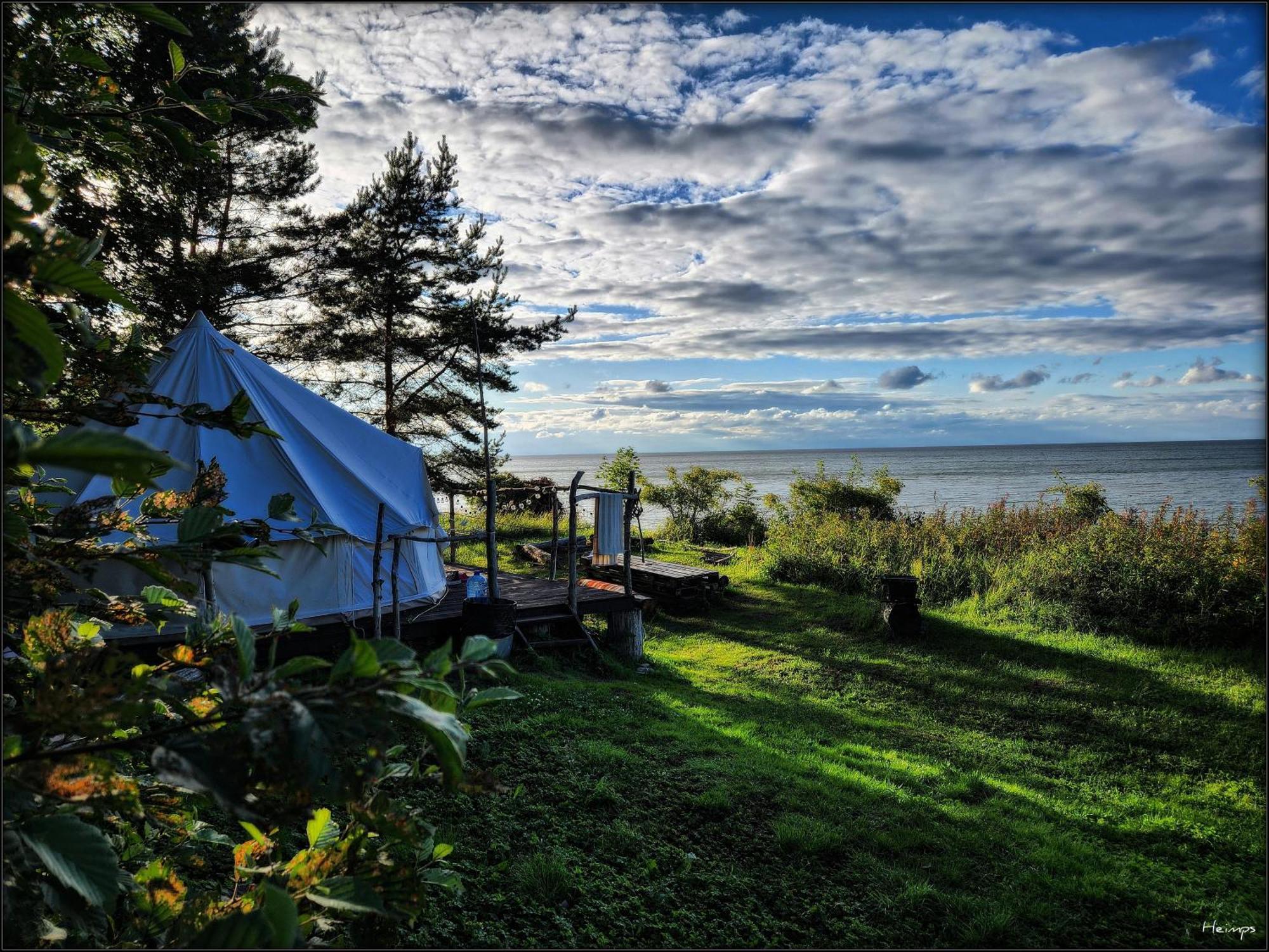 Mereaeaere Glamping Ja Rannamaja Liimala Экстерьер фото